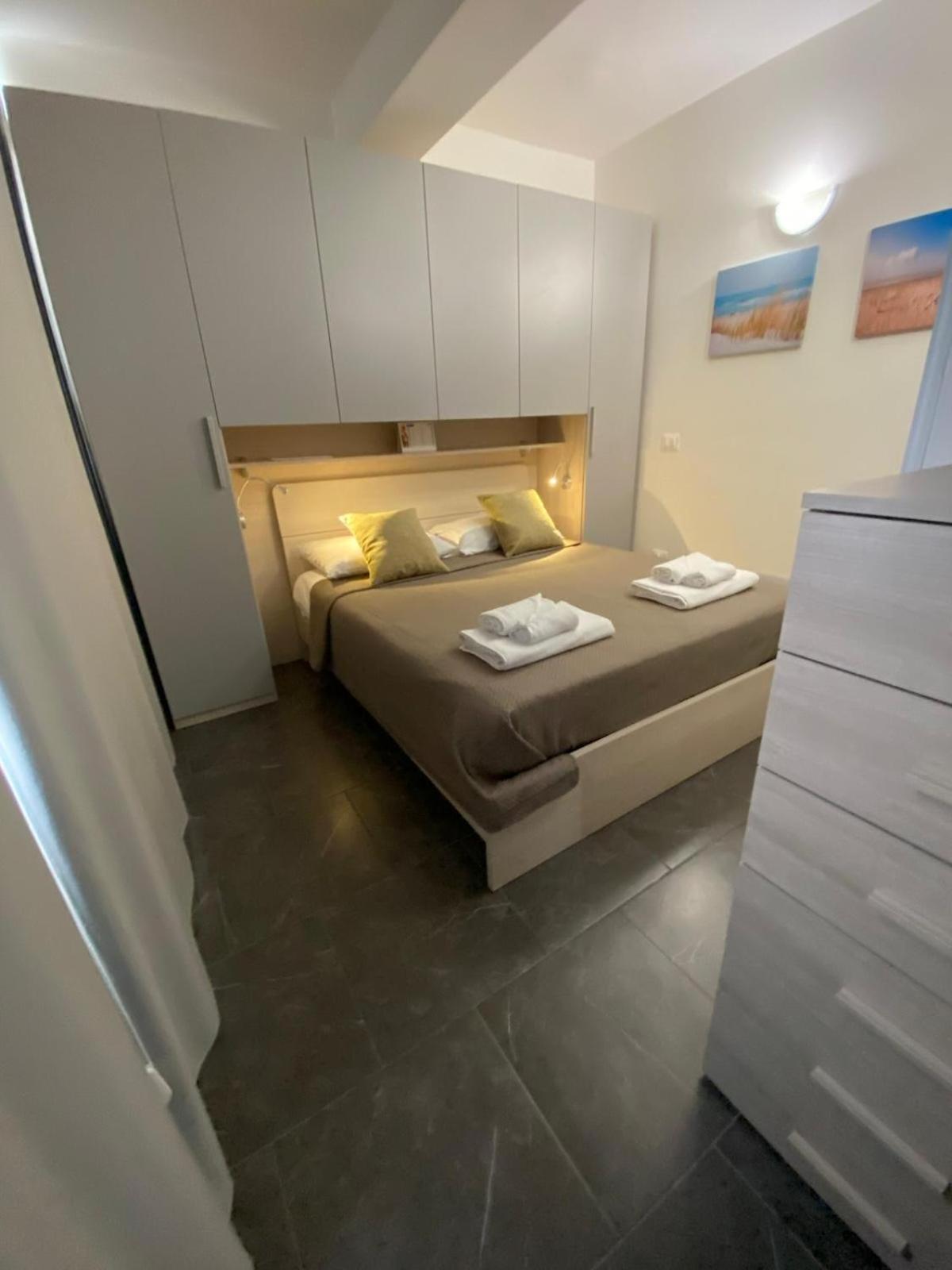 Little House Apartment Reggio di Calabria Exterior photo